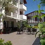 Résidence Bergara Hotel 2*