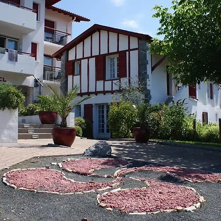 Résidence Bergara Hotel Souraïde