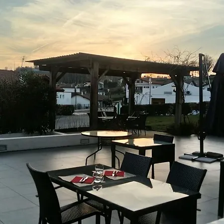 Bergara Hotell Souraïde